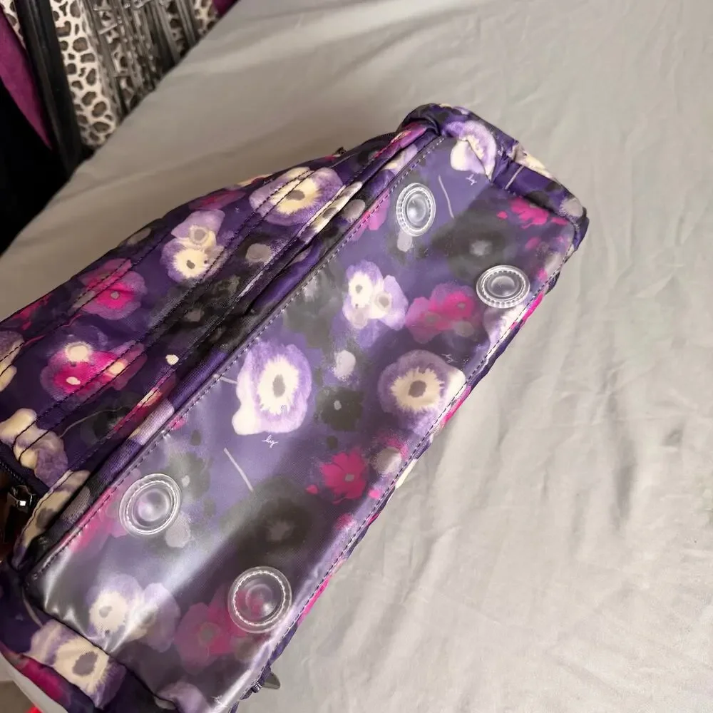 Lug Trolley Purple floral make up bag - Picture 12 of 12